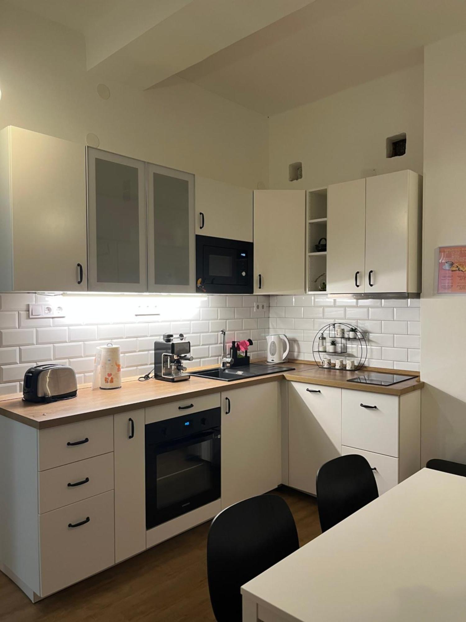 Larix Apartman 布达佩斯 外观 照片
